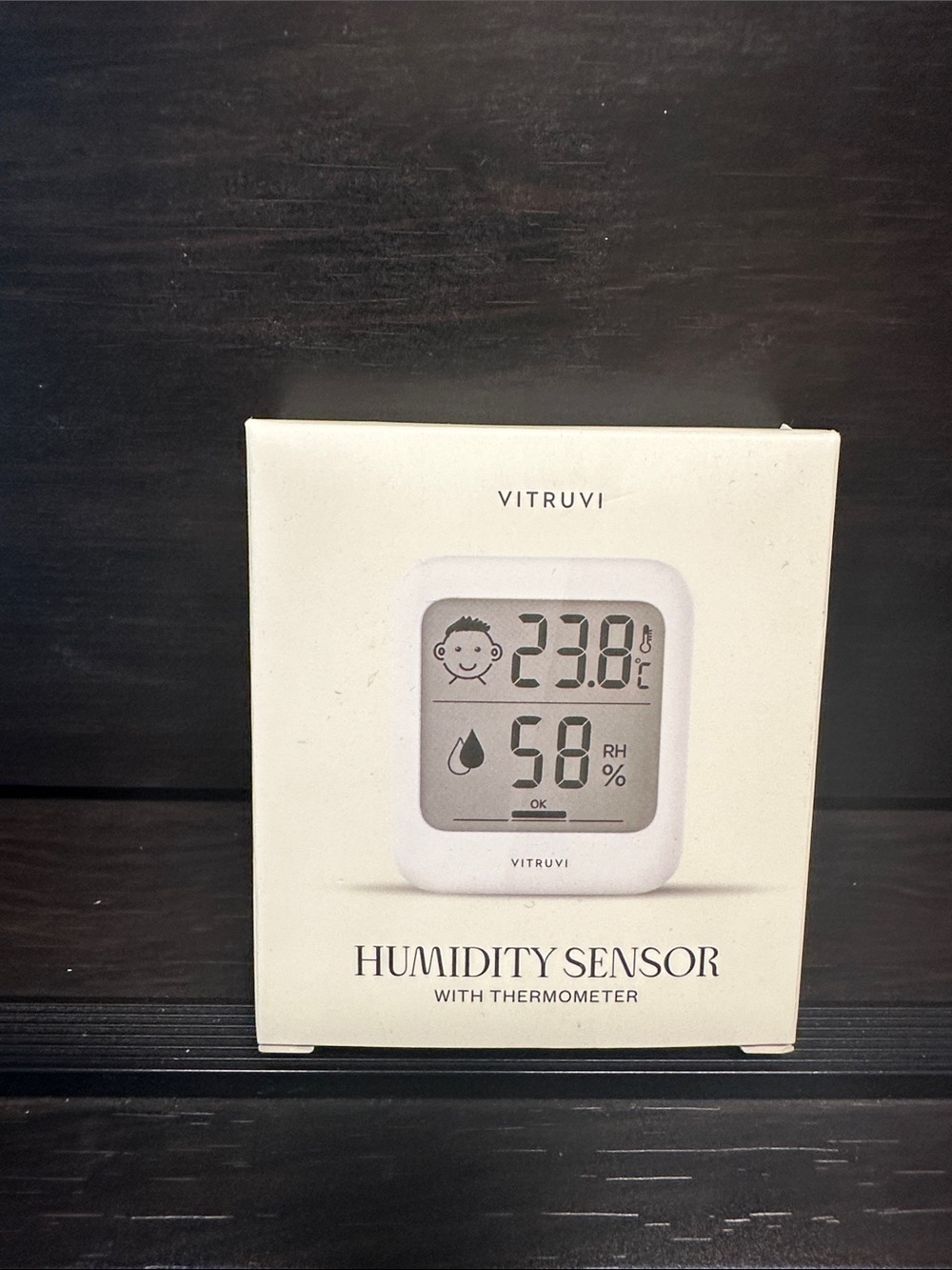Vitruvi Humidity Sensor with Thermometer - White